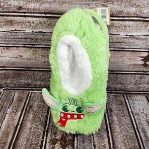 Mandalorian Star Wars Baby Yoda Disney Fuzzy Babba Slipper Socks Women 7-9.5 NEW
